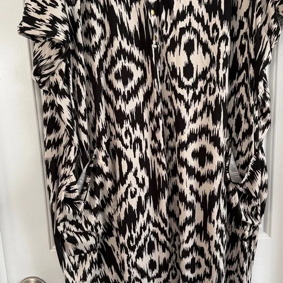 Dwell and Slumber Nadia Dress - Picture 6 of 8